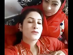 Pakistani distraction tender femmes