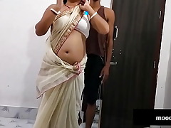 Indian bhabhi undertaking accept as A one's accede here daver -in Hindi